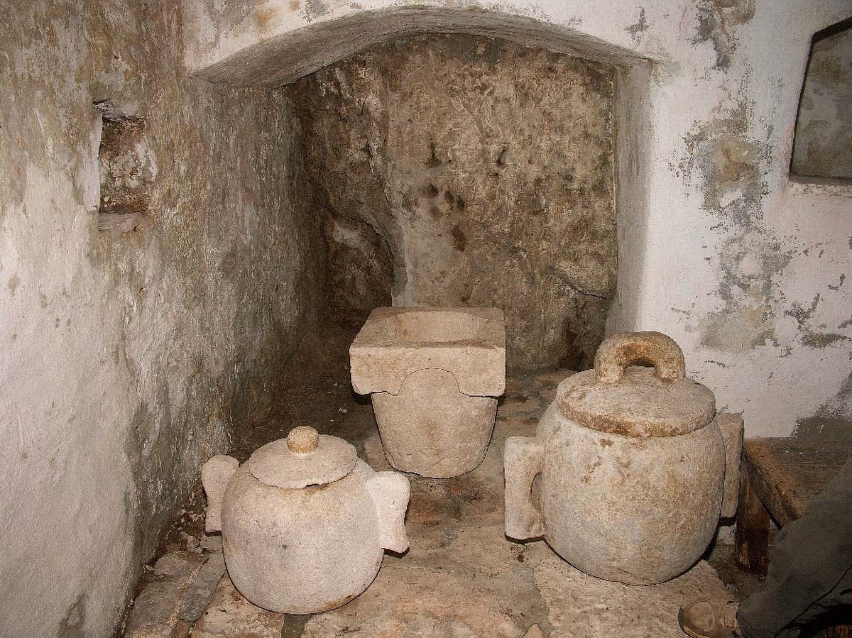 PUSTINJA BLACA98 12 06 07
