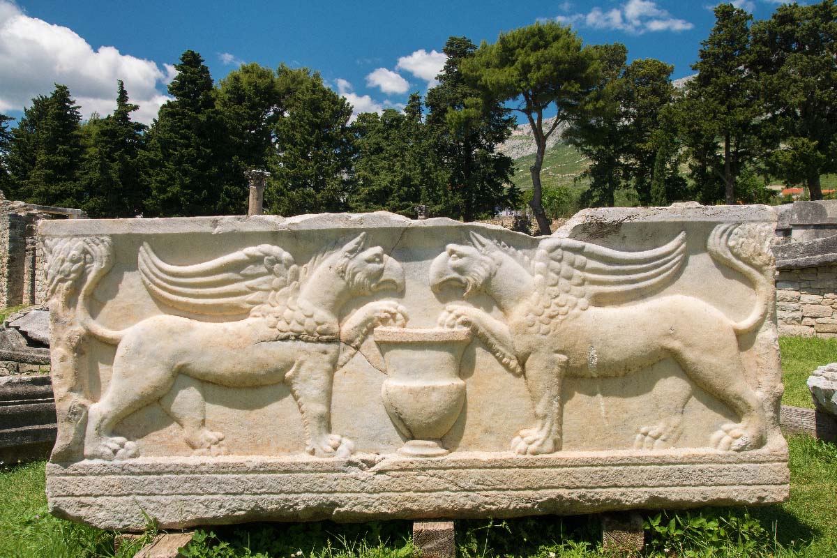 SALONA043 25 05 16