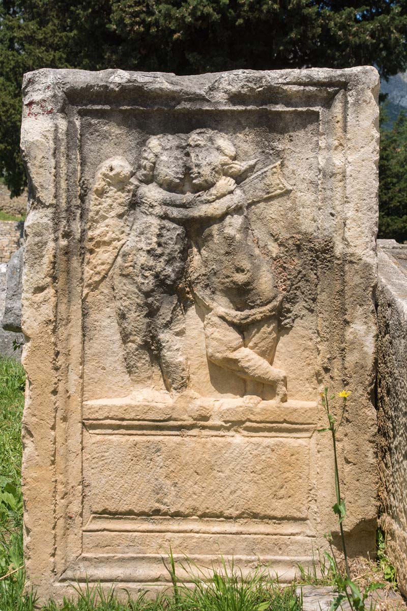 SALONA050 25 05 16