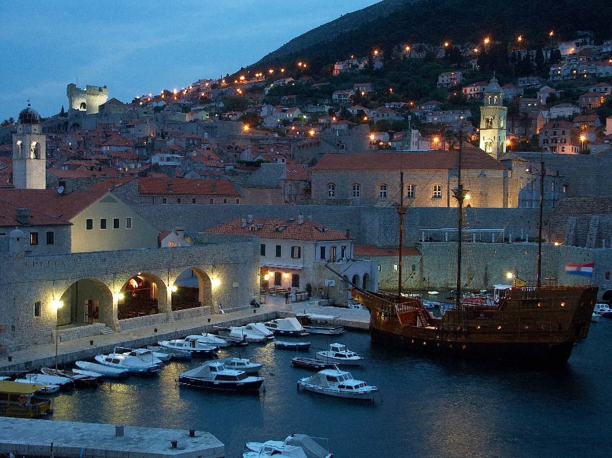 DUBROVNIK421 09 05 06