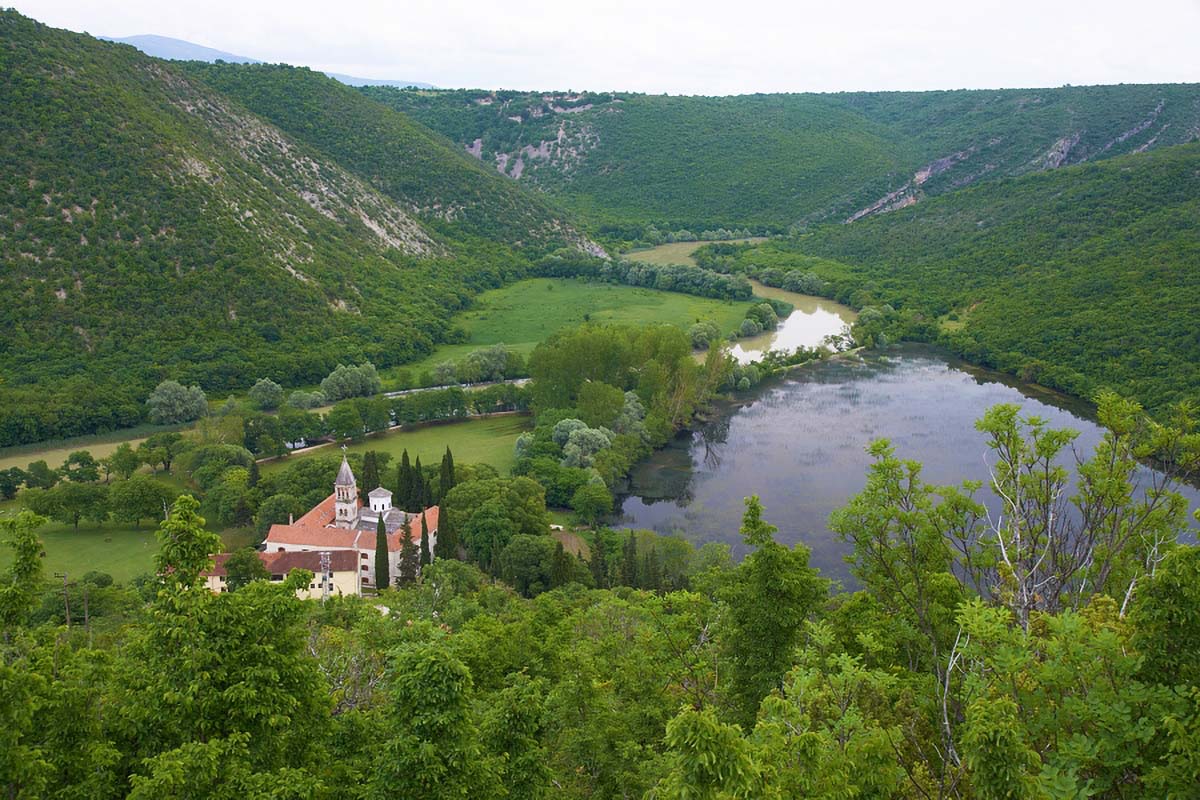 MANASTIR KRKA02 14 05 10