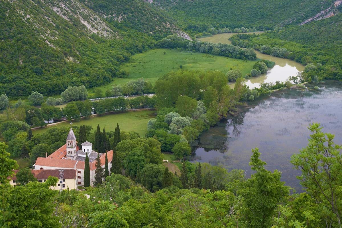 MANASTIR KRKA04 14 05 10