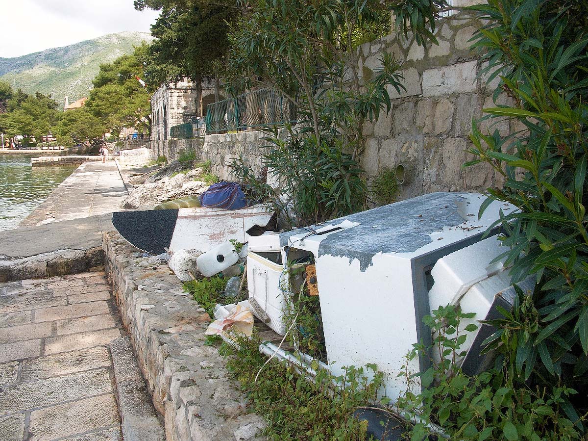CAVTAT35 11 05 06