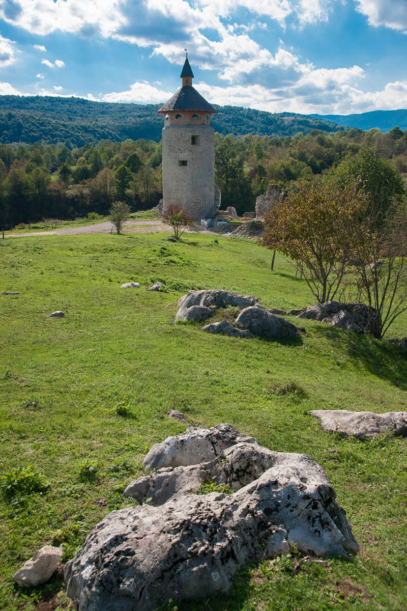 DREZNIK GRAD12 06 10 12