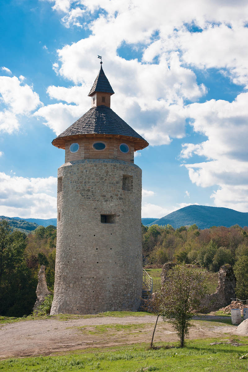 DREZNIK GRAD14 06 10 12