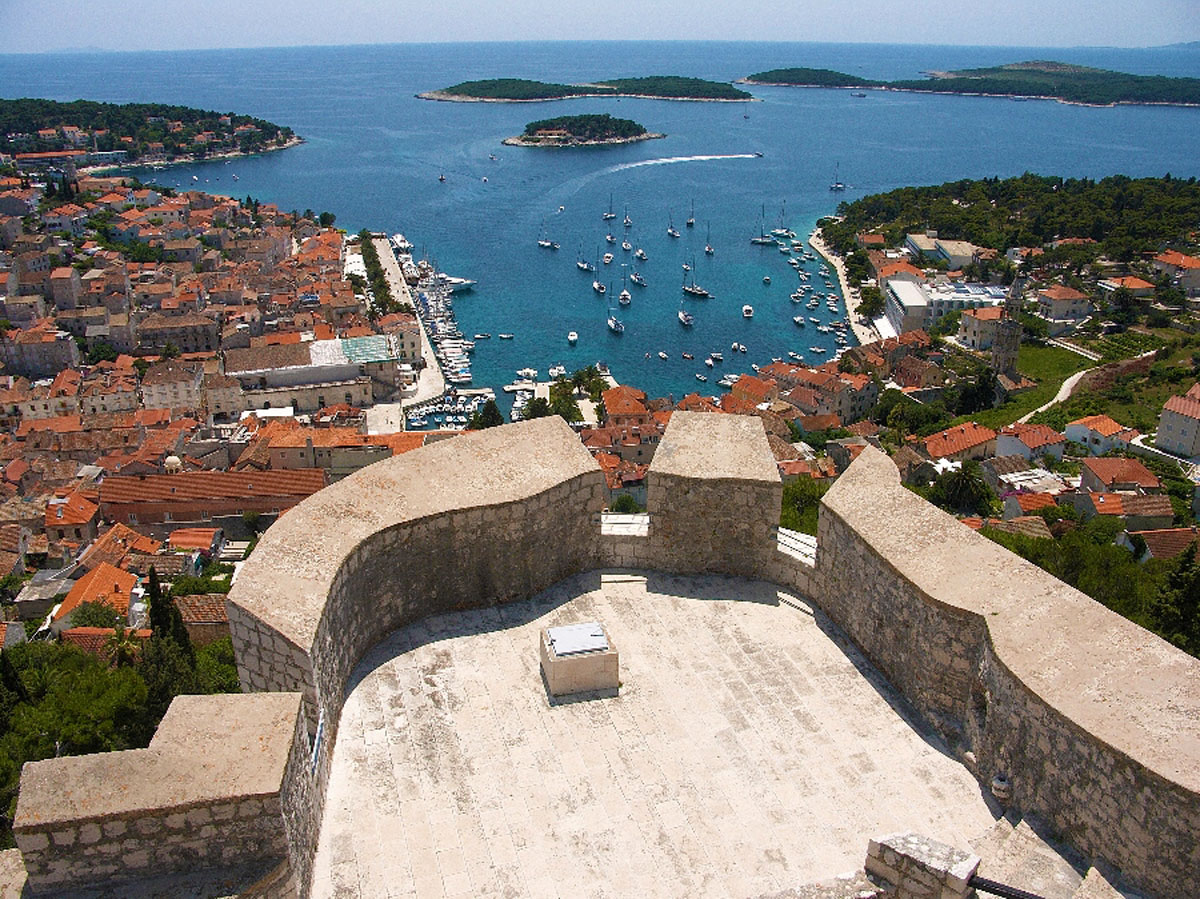 HVAR208 14 06 07