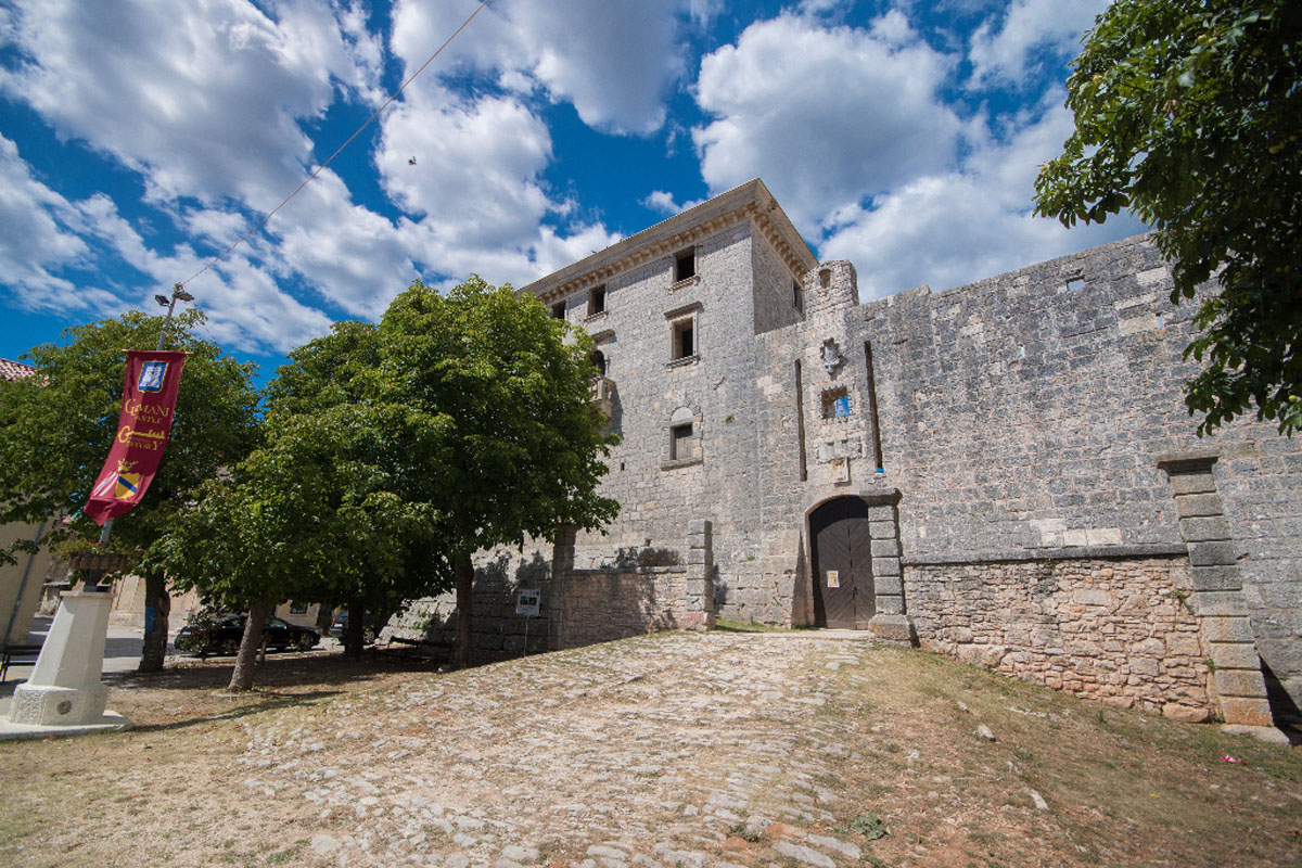 KASTEL MOROSINI GRIMANI050 25 07 17