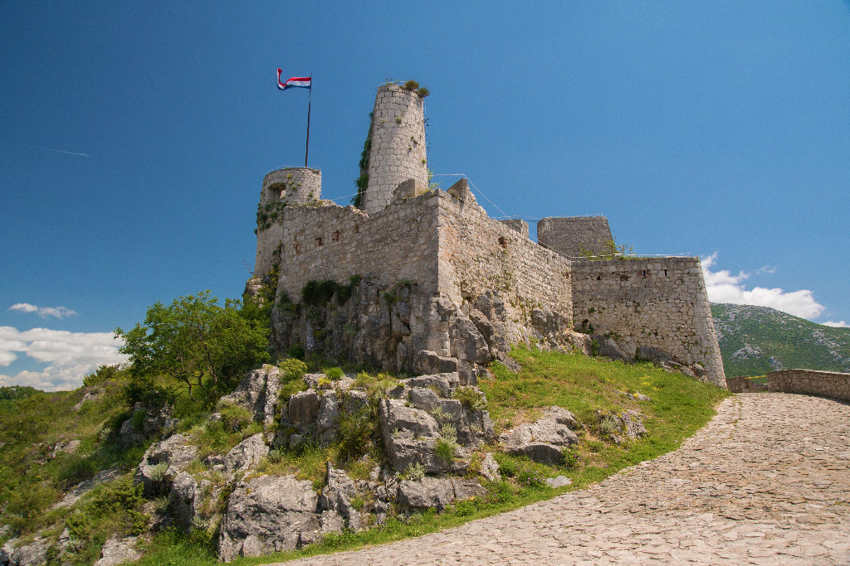 KLIS162 25 05 16