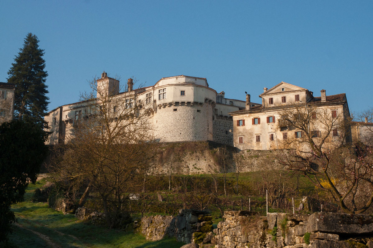 PAZIN KASTEL27 13 03 14