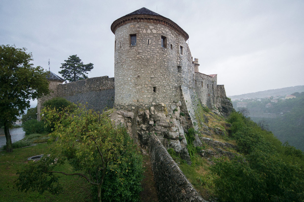 TRSAT28 07 09 17