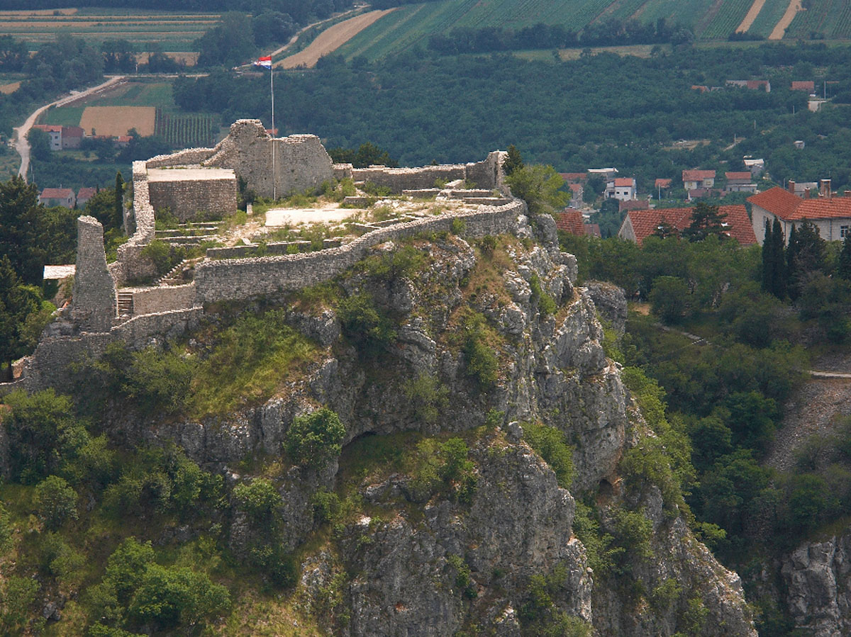 UTVRDA TOPANA IMOTSKI25