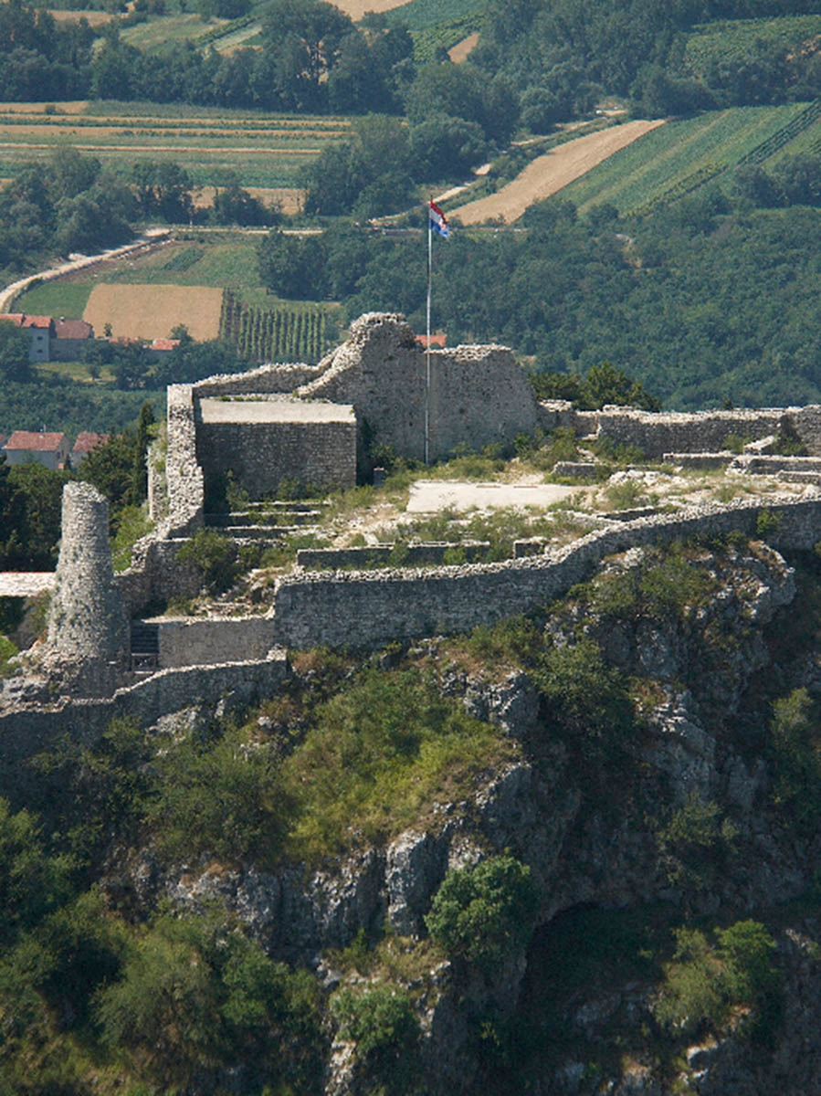 UTVRDA TOPANA IMOTSKI7
