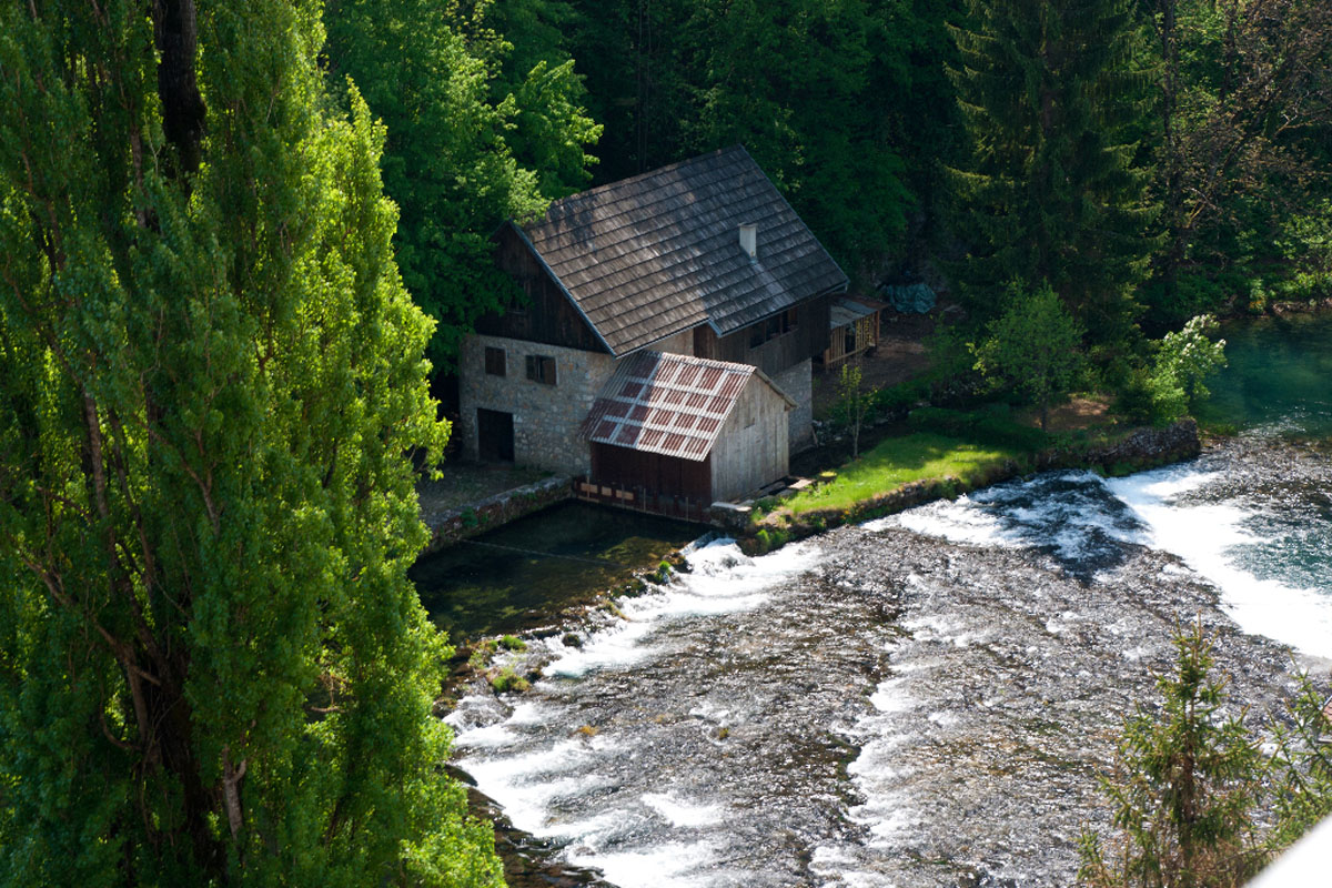 MOCANOV MLIN SLUNJCICA02 01 05 12