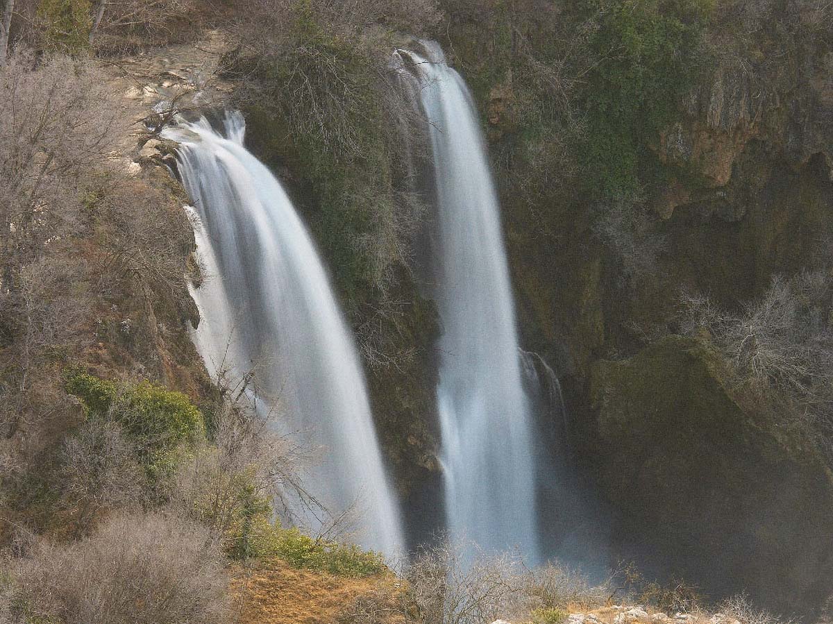 MANOJLOVAC14 04. 02 2006
