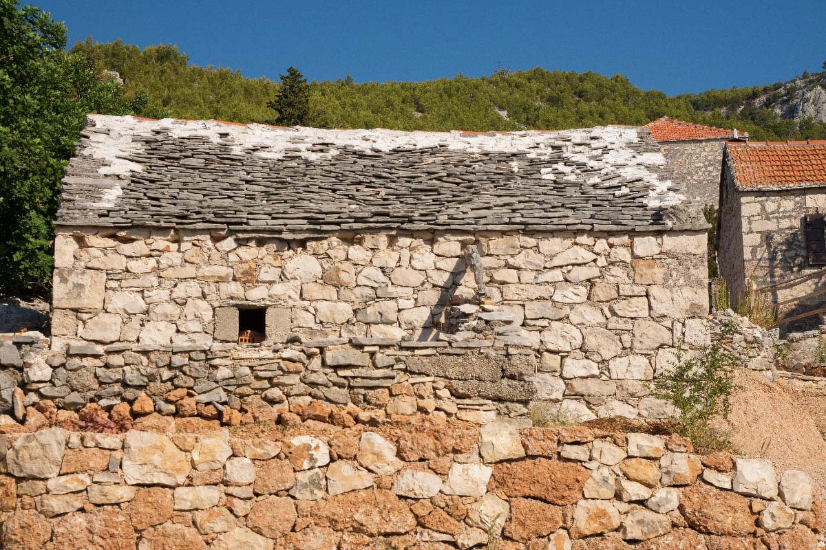 HVAR0100 07 08 15