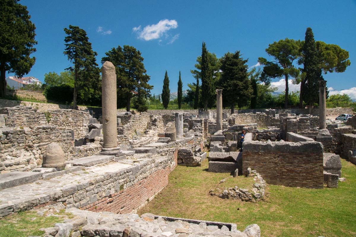SALONA018 25 05 16