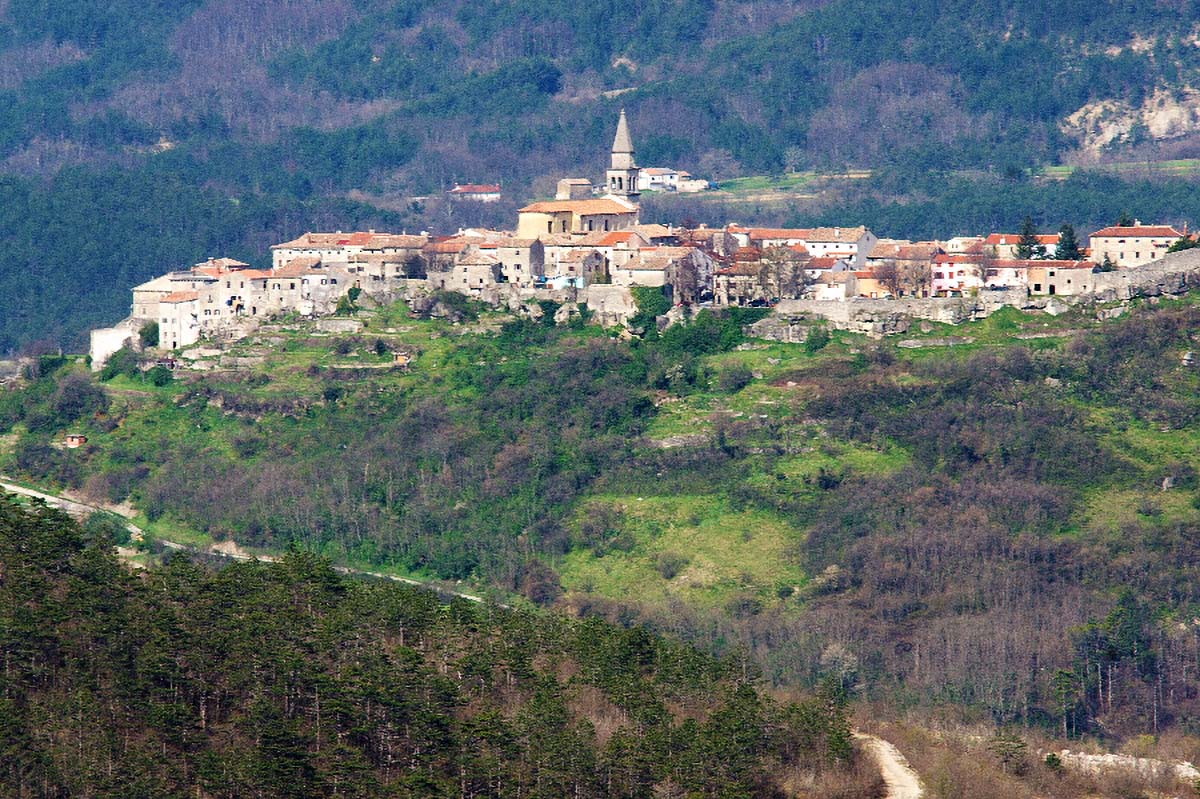 BUZET13 05 04 08
