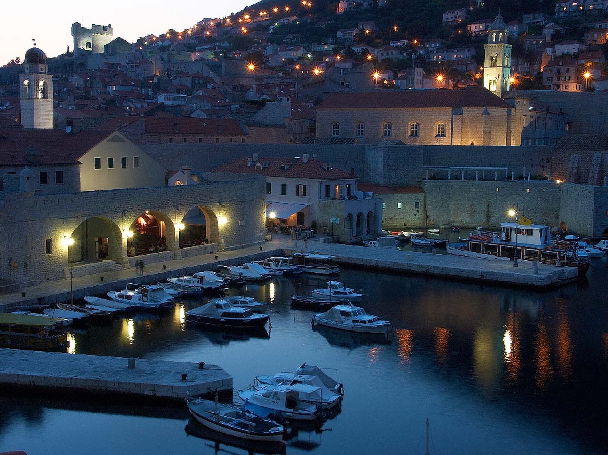 DUBROVNIK157 08 05 06