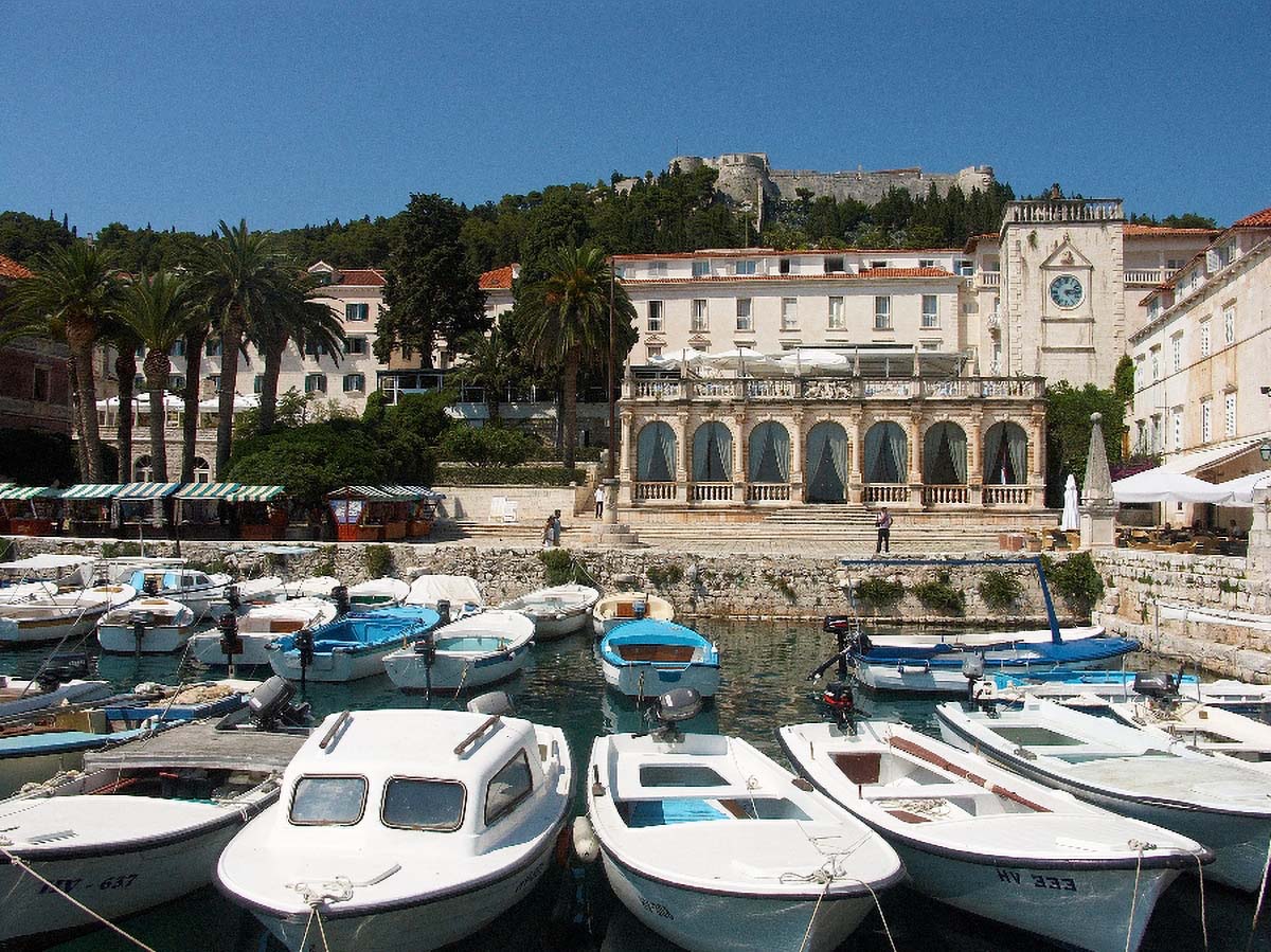 HVAR296 14 06 07