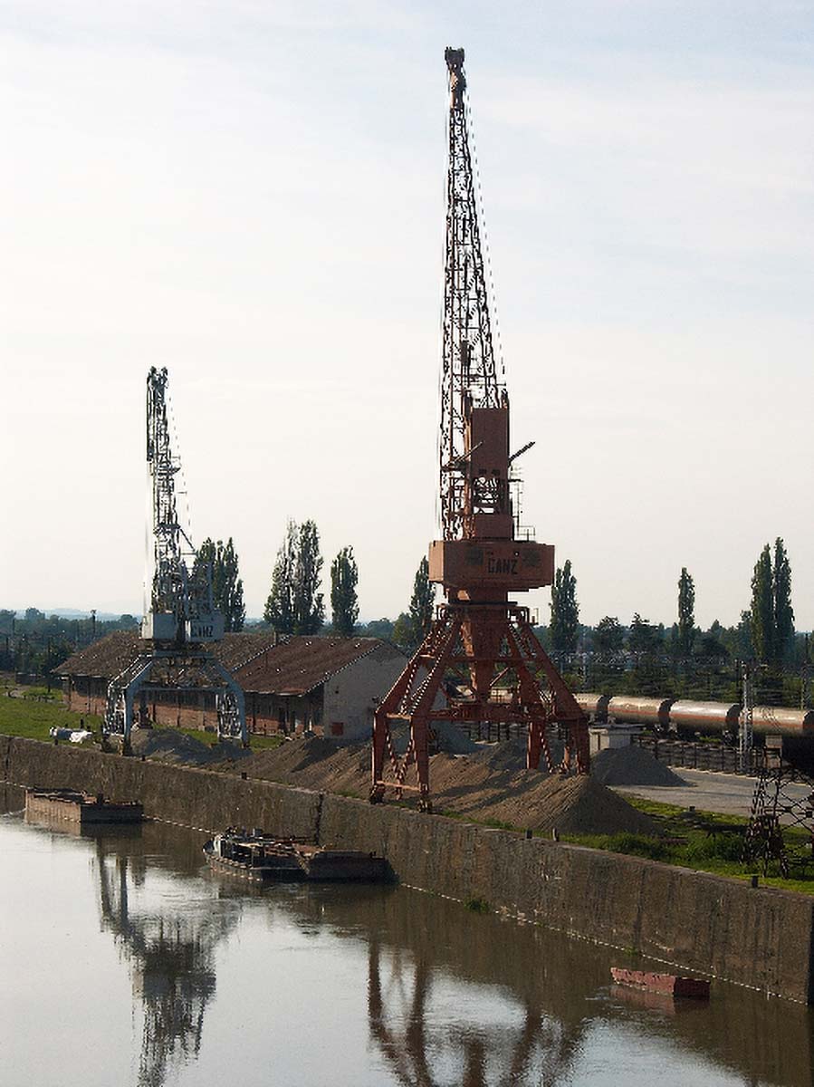 SISAK230 25. 08 2005