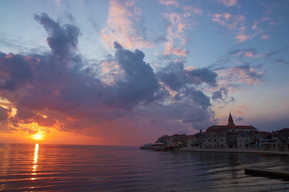UMAG12 06 03 10