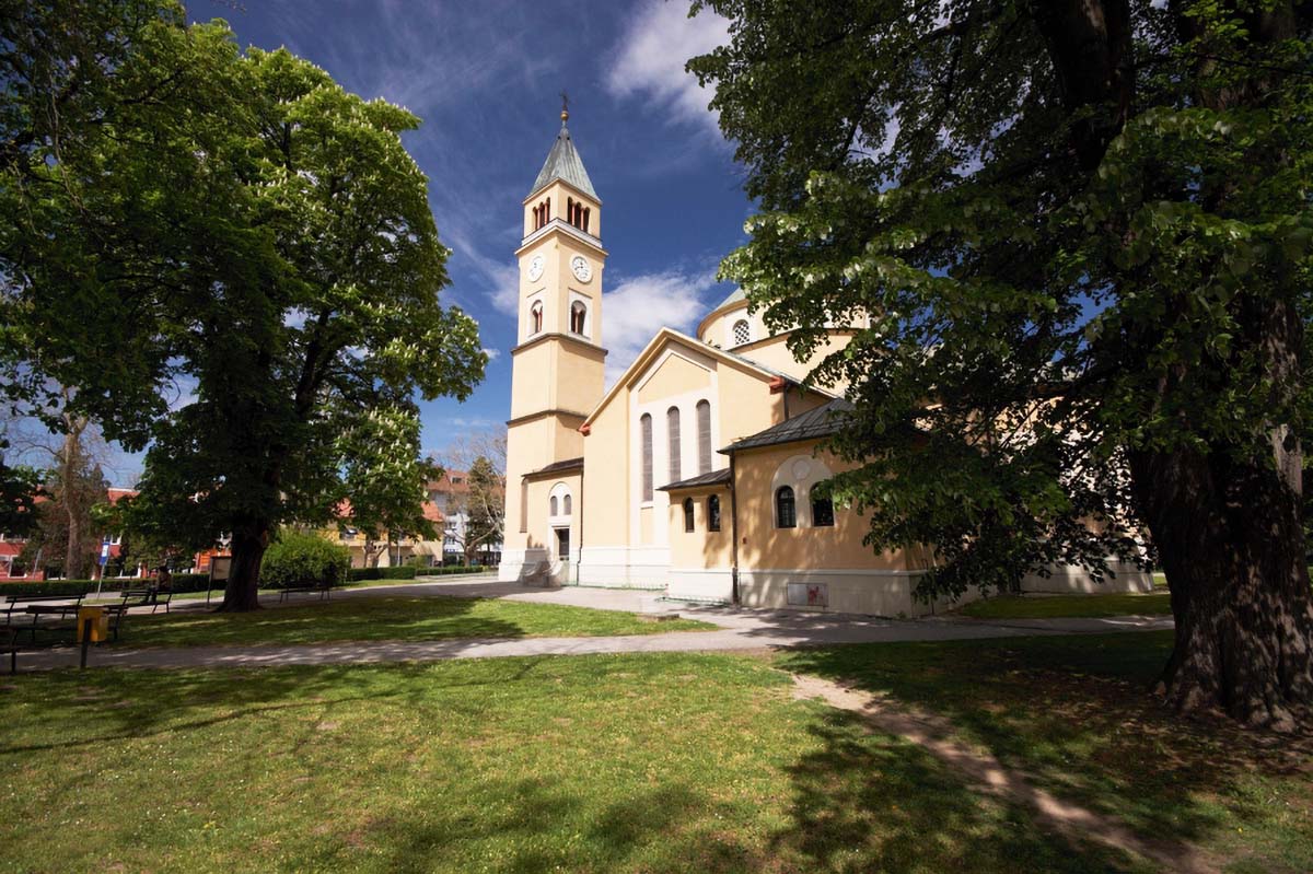 DJURDJEVAC88 18 04 09