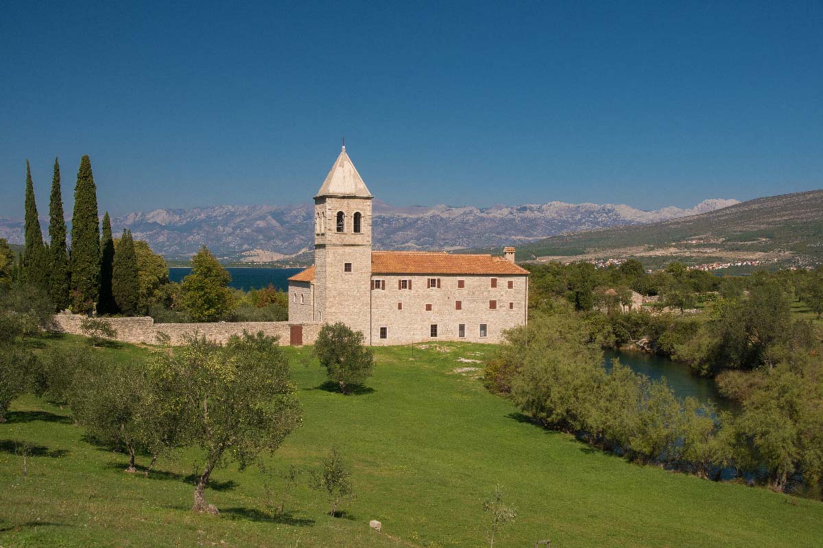 SAMOSTAN SVETE MARIJE BEZGRJESNE04 30 09 17