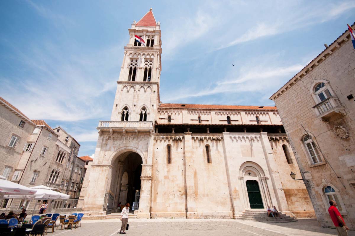 SV. LOVRE TROGIR02 20 05 11