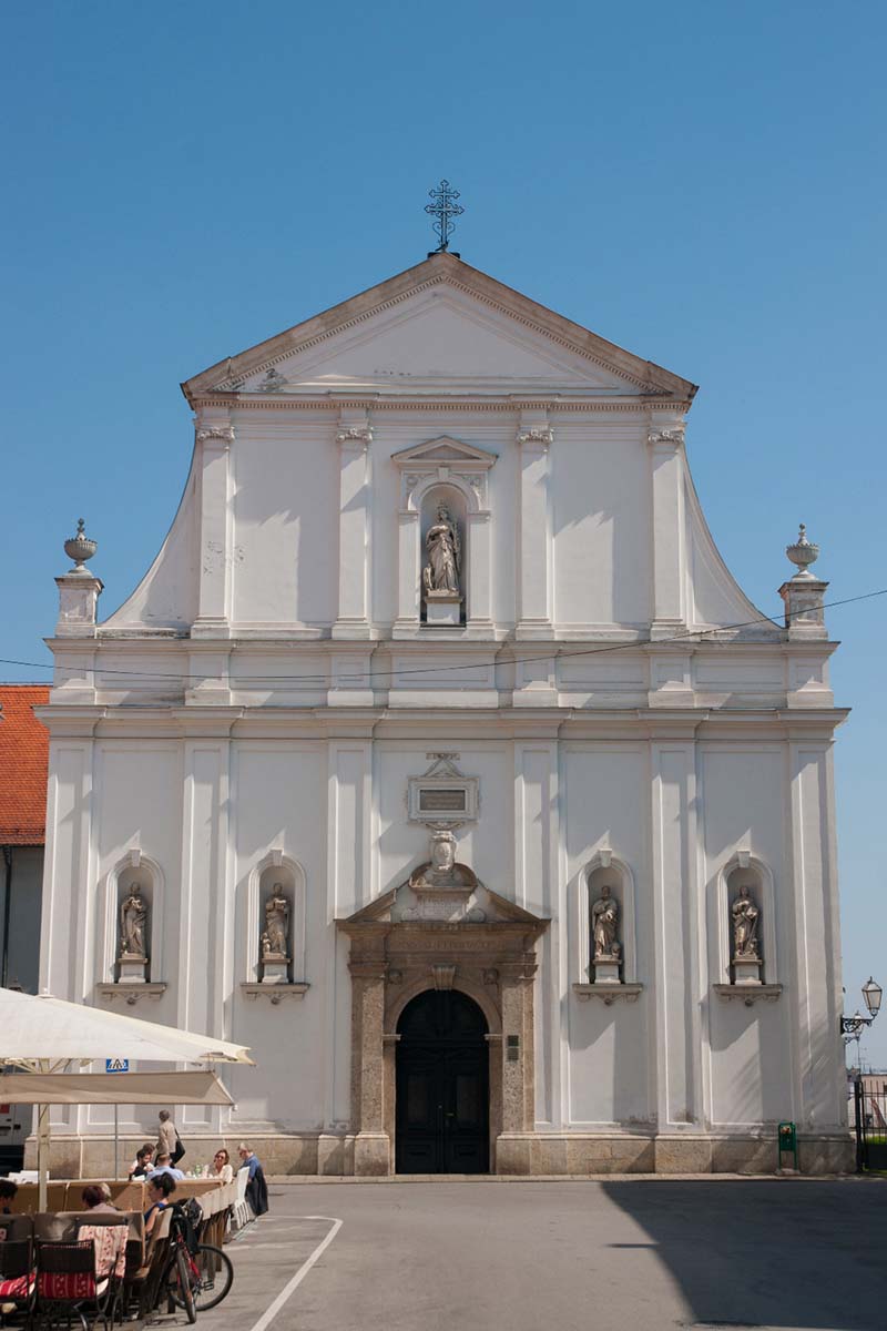 ZAGREB122 30 03 14