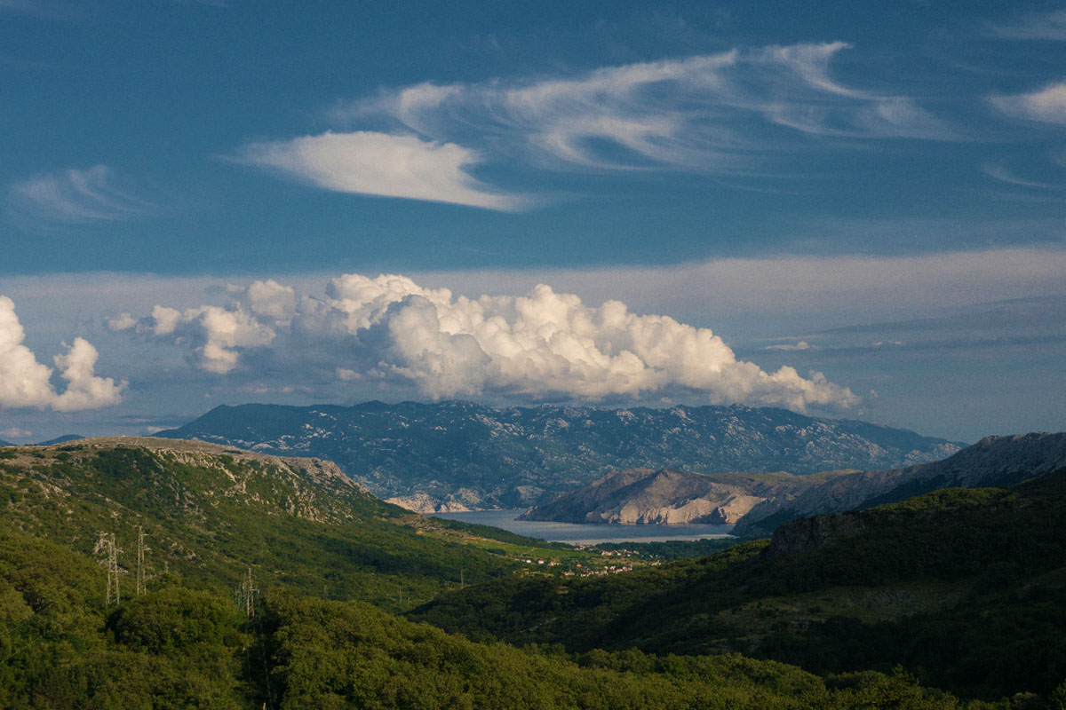 BASKA01 24 08 14