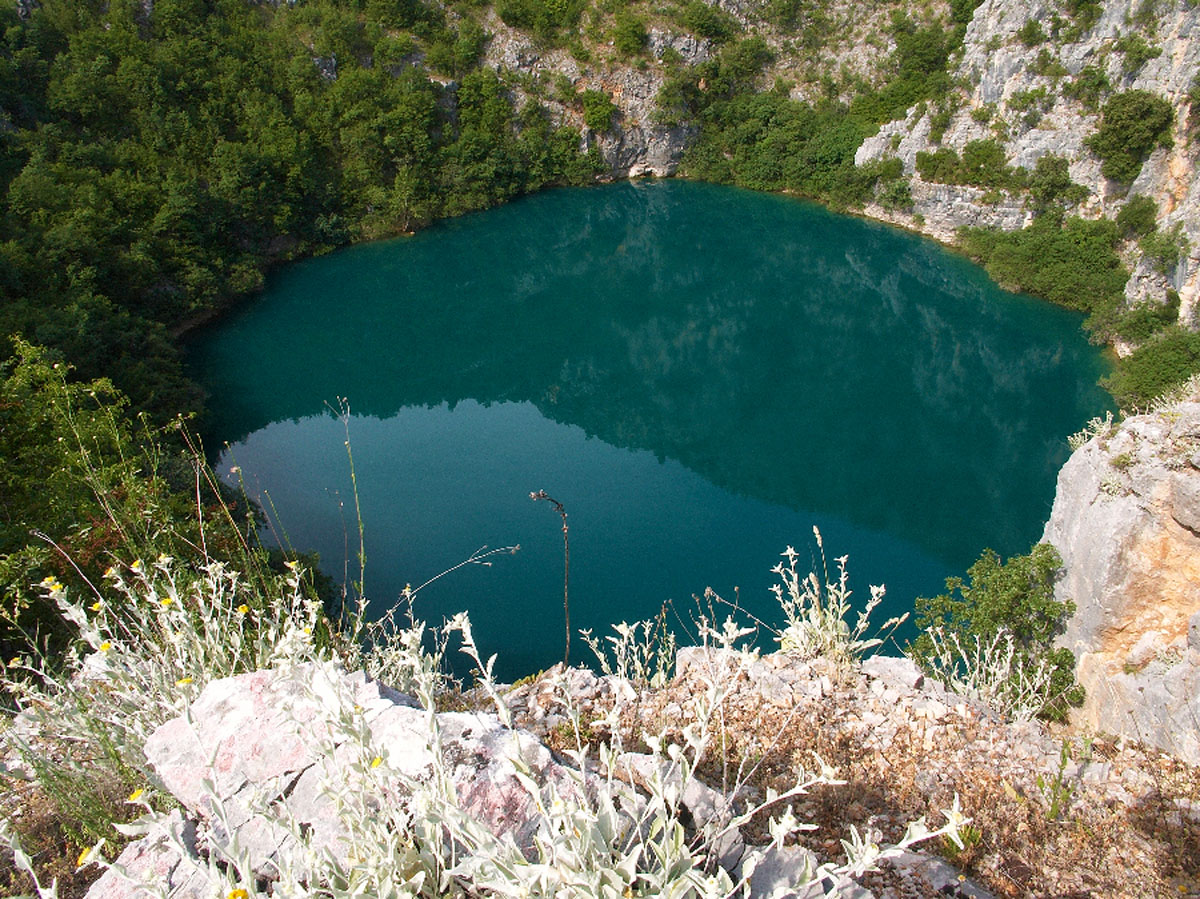 MAMICA JEZERO12